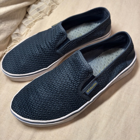 Columbia Men's Dark Blue Deck Shoes for lakes, ocean, fishing. Seldom worn. - Picture 1 of 6